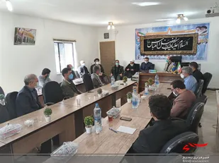 دیدار نماینده مجلس شورای اسلامی با جمعی از فرزندان شهداء در دفترفرمانده سپاه مانه وسملقان