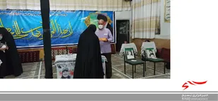 تجلیل از مدافع سلامت به مناسبت هفته دفاع مقدس
