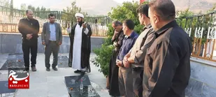 عطر افشانی قبور مطهر شهدا سرخون و دشتک