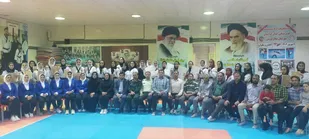 صید محمدی : مسابقات قهرمانی تکواندو خواهران پایگاههای استعدادیابی بسیج استان کردستان با شرکت 6 تیم برگزار شد.