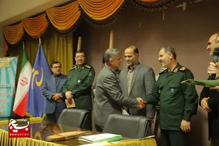بهره مندی از ظرفیت هنرمندان متعهد جهت تجلی هنر واقعی و ارزشی در جامعه