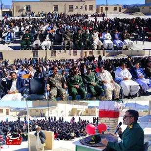 برگزاری جشن دهه فجر  در مدارس منطقه چانف شهرستان نیکشهر