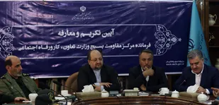 مدیر جهادی کسی است که با فکر و اندیشه بسیجی کار کند