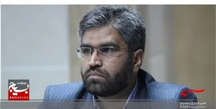 تولید صنایع تزئینی با فرآوری چوب درختان پسته/از خام&zwnj;فروشی چوب و تبدیل به ذغال جلوگیری می&zwnj;کنیم