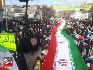 حضور پرشور مردم نیشابور در راهپیمایی یوم الله ۲۲ بهمن