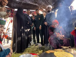 بیمارستان تخصصی صحرایی شهدای عملیات حاج عمران در منطقه فرهاد آباد دلفان به روایت تصویر