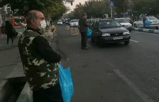 پخش 5000 عدد ماسک رایگان و مواد ضدعفونی کننده