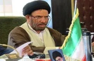 انقلاب اسلامی هویت اسلامی و ملی را به زنان بازگرداند