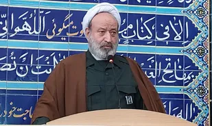 همه در صف سپاه پاسداران قرار دارند
