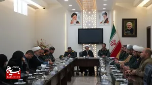 دیدار جانشین فرمانده سپاه ثارالله با امام&zwnj;جمعه کرمان در آغاز هفته بسیج