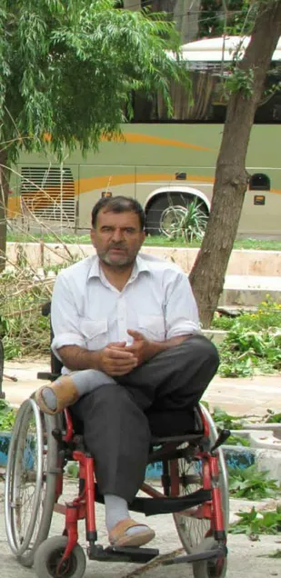 جانباز هفتاد درصد محمدعلی معینی به برادر شهیدش محمود و قاسم معینی پیوست