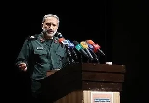 آرزوی مردم این است که فرزندانشان مانند شهدا زندگی کنند