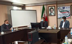 فارغ&zwnj;التحصیلان دانشگاه آزاد اسلامی را کارآفرین می&zwnj;کنیم/ بی&zwnj;نیازی از استخدام در نهادهای دولتی