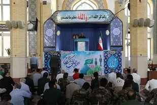 برپایی نماز جمعه کرج با حضور فرمانده سپاه استان البرز