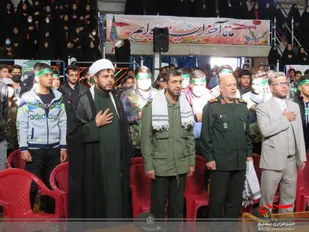 همایش بزرگ بسیجیان چادگان
