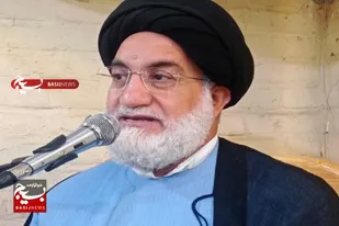 خون شهید امنیت و اقتدار جامعه و قلم علما هدایت آن را به عهده دارد