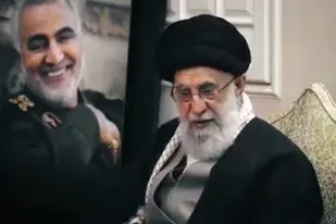 بیانات رهبر انقلاب در منزل سپهبد شهید حاج قاسم سلیمانی