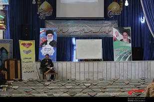 گزارش تصویری برگزاری محفل انس با قرآن کریم  با حضور کارکنان  ناحیه امام صادق (علیه السلام)