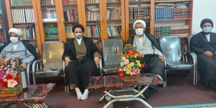 نماز جمعه بزرگترین پایگاه فرهنگی و مورد اعتماد مردم است
