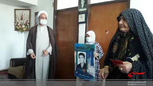 دیدار بسیجیان حوزه شهید مطهری اسفراین با خانواده شهید کاظمی مطلق