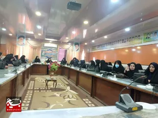 بانوان نقش مهمی در همه امور کشور دارند