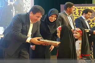 اختتامیه نهمین جشنواره کتابخوانی رضوی در نهاوند برگزار شد