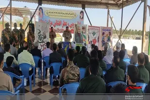 حضور در کنار مزار شهدا زنگار قلب های ما را پاک می کند