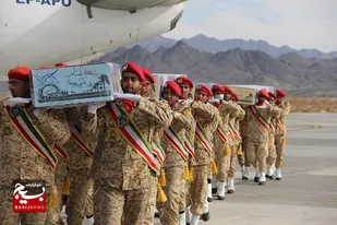 &rlm; پیکر مطهر ۱۲ شهید گمنام دوران دفاع مقدس وارد سیستان وبلوچستان شد
