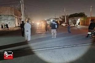 حضور میدانی فرمانده حوزه مقاومت بسیج شهید عباس گلزاری در مراسم عزاداری نهمین شب محرم مسجد آل&zwnj;علی علیه السلام