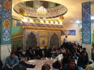 احیای شب 21رمضان در جوار امامزاده محمدعلی لردگان
