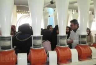 بازدید دانش آموزان استان آذربایجان شرقی از شرکت آرد میلاد