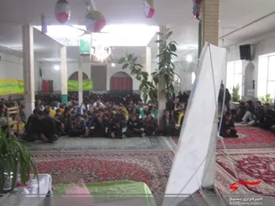 دهه فجر بزرگترين ايام الله انقلاب اسلامي است