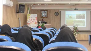 کارگاه آموزش خبرنویسی ویژه خبرنگاران افتخاری بسیج در شهرستان قدس برگزار شد