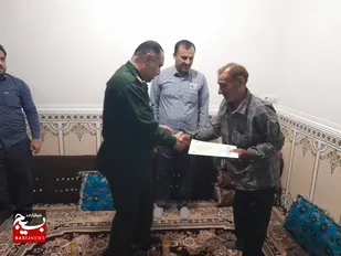 دیدار فرمانده و پرسنل سپاه ناحیه بهبهان با خانواده شهید