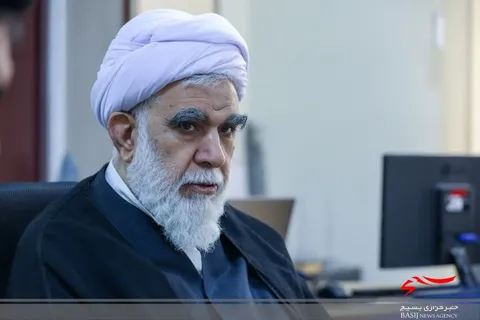 قرارگاه جهاد تبیین در فضای مجازی تعطیل‌بردار نیست/لزوم افزایش سواد رسانه‌ای دانش‌آموزان