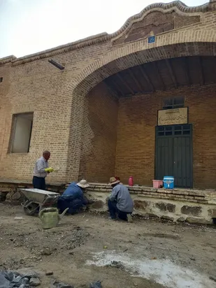 مرمت درمانگاه تاریخی &laquo;دهنو&raquo; خنداب آغاز شد
