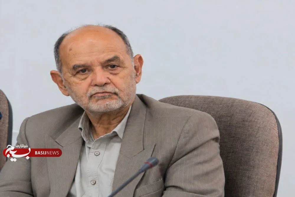 روایت مبارز انقلابی کبودراهنگ از قیام ۵ آبان ۱۳۵۷ روایت مبارز انقلابی کبودراهنگ از قیام ۵ آبان ۱۳۵۷
