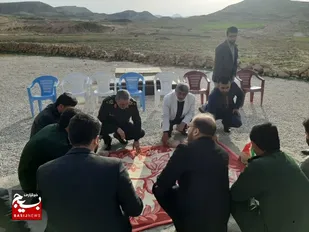 حضور سردار شاهوارپور بر مزار شهید امنیت داوود جاودانیان+عکس