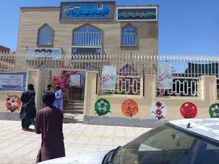 آذین بندی و فضاسازی در سطح شهرستان خاش و اتاق اصناف به مناسبت هفته دفاع مقدس