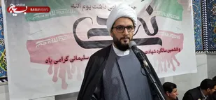 حفظ انسجام رمز موفقیت در برابر دشمن است