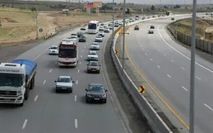 معرفی ۸۴ ناوگان سواری کرایه بین&zwnj;شهری خوزستان برای طرح نوسازی