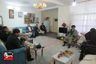 دیدار جمعی از مسئولین با خانواده محترم شهید هادی جلیلی