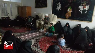 خانواده شهدا در قم تجلیل شدند