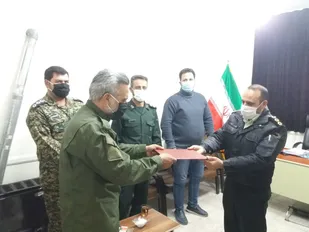 دیدار فرمانده کلانتری مرکزی شاهرود با فرمانده حوزه بسیج محلات نجف اشرف رویان