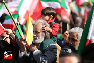 حضور دهه های مختلف انقلاب در جشن ملی ۲۲ بهمن