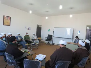 تجلیل از هادیان سیاسی همزمان با دهه بصیرت در شهرستان درمیان