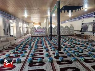 توزیع۱۵۰۰بسته معیشتی شب یلدا بین نیازمندان در مسجدسلیمان