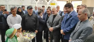 وزیر راه و شهرسازی وارد خوزستان شد