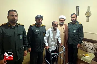 دیدار فرمانده سپاه کنگان با سه خانواده شهید دفاع مقدس