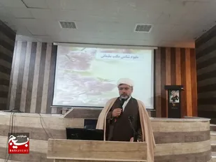 راز موفقیت شهید سلیمانی سربازی ولایت بود